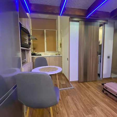 центр, галицький район, площа ринок, оперний театр, вулиця котлярська 5 Apartment Lemberg