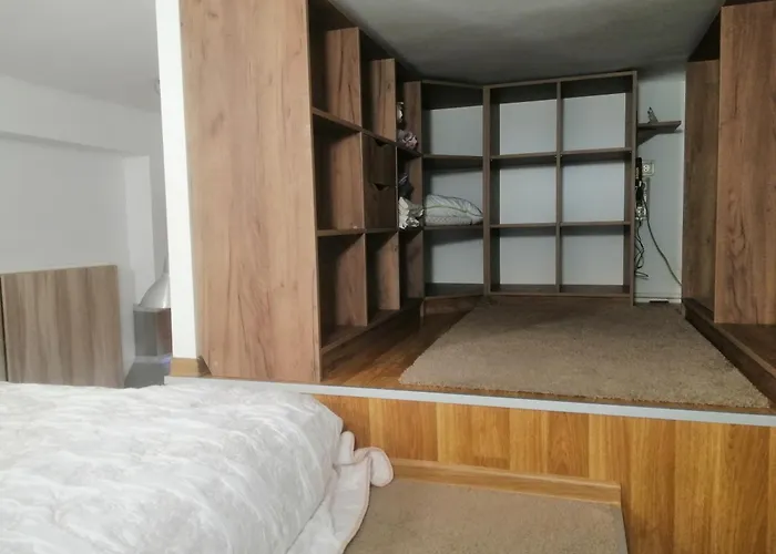 центр, галицький район, площа ринок, оперний театр, вулиця котлярська 5 Apartamento *