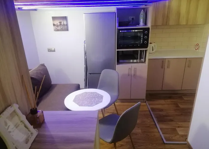 центр, галицький район, площа ринок, оперний театр, вулиця котлярська 5 * Lviv